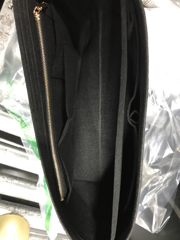 Photo 4 of Generic Brand Foam Black Bag 