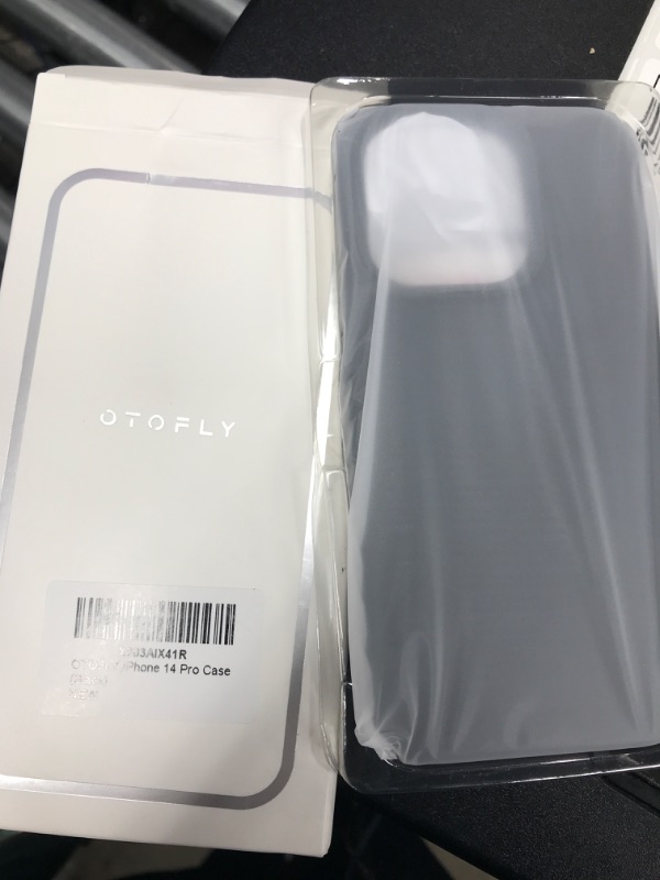 Photo 1 of OTOFLY
iPhone 14 pro case
Black (new)