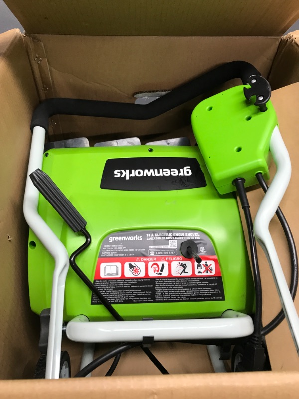 Photo 3 of *USED*Greenworks 10 Amp Corded Snow Thrower, Green