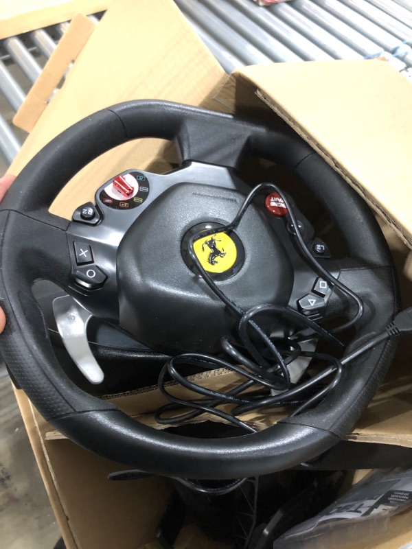 Photo 3 of *USED*Thrustmaster T80 Ferrari 488 GTB Edition Racing Wheel PS4