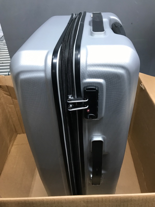 Photo 3 of ** LOCKED, MISSING KEYS, UNABLE TO OPEN ** Samsonite Winfield 3 DLX Hardside Expandable Luggage with Spinners, Checked-Medium 25-Inch, Silver Checked-Medium 25-Inch Silver