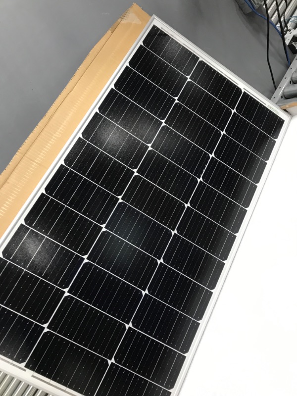 Photo 3 of ** 1 PANEL BROKEN ** ECO-WORTHY 200 Watts 12 Volt/24 Volt Solar Panel Kit with High Efficiency Monocrystalline Solar Panel and 30A PWM Charge Controller for RV, Camper, Vehicle, Caravan and Other Off Grid Applications 200W KIT