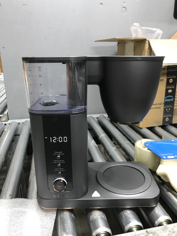 Photo 4 of 10 Cup Matte Black Specialty Drip Coffee Maker with Glass Carafe and warming plate, Wi-Fi connected