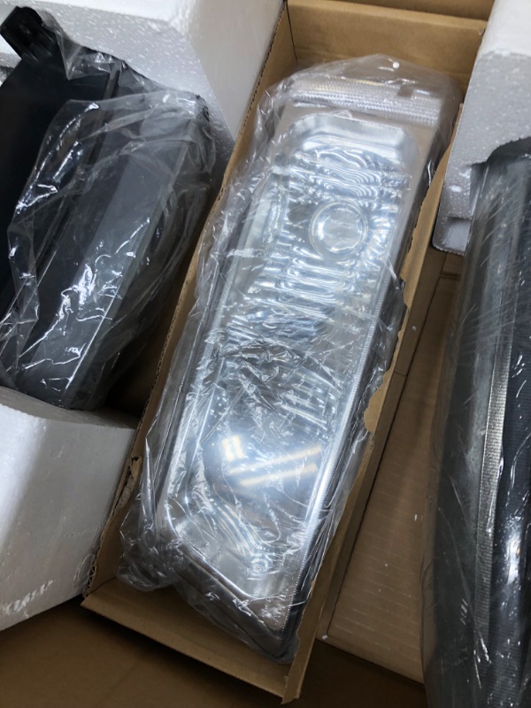 Photo 1 of Chrome Amber Headlights Compatible with 2003-2006 Chevy Silverado/Avalanche