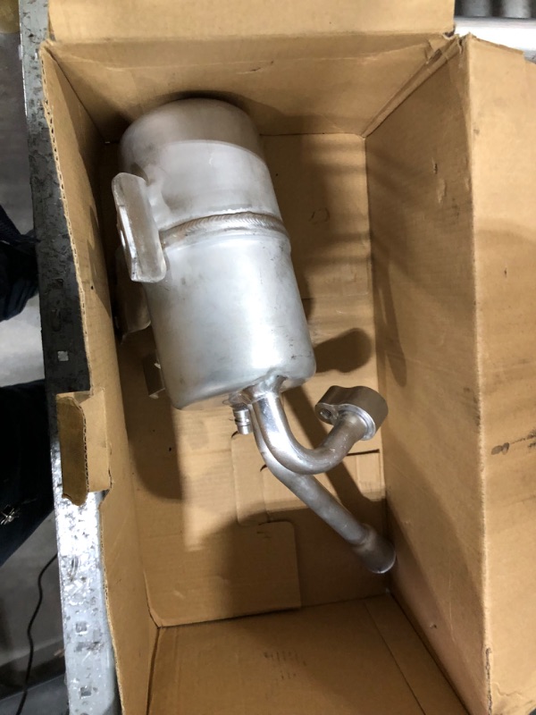 Photo 1 of UAC KT 4150 A/C Compressor