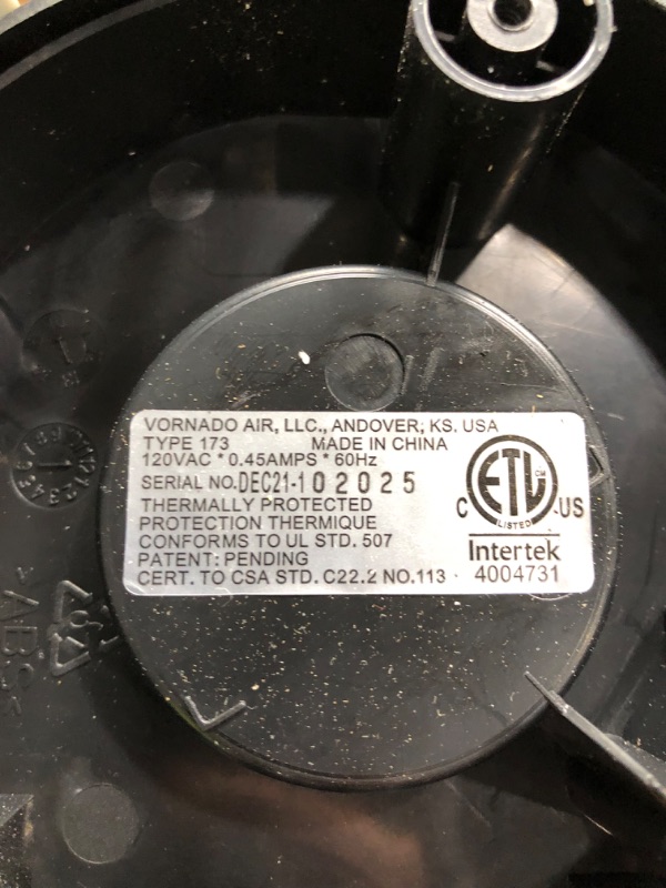 Photo 5 of *TESTED TURNS ON BUT DOESNT FUNCTION* Vornado 173 Whole Room Tower Air Circulator, 37", Black - FA1-0039-06 & 630 Mid-Size Whole Room Air Circulator Fan 173 – 37" Air Circulator 