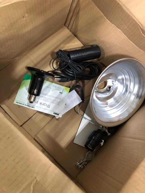 Photo 3 of **item has been opened**
Simple Deluxe Clamp Lamp Light with 8.5 Inch Aluminum Reflector 150 Watt with 6 Feet Cord UL Listed
