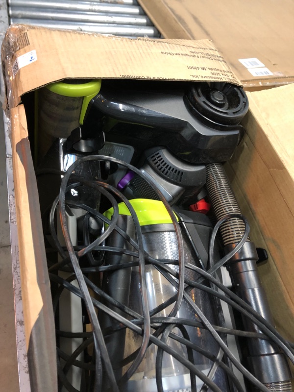 Photo 1 of **used item**
BISSELL Cleanview Swivel Pet Upright Bagless Vacuum Cleaner, Green, 2252