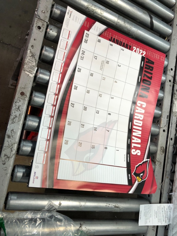 Photo 3 of **dented**
Arizona Cardinals 2022 22X17 Desk Calendar