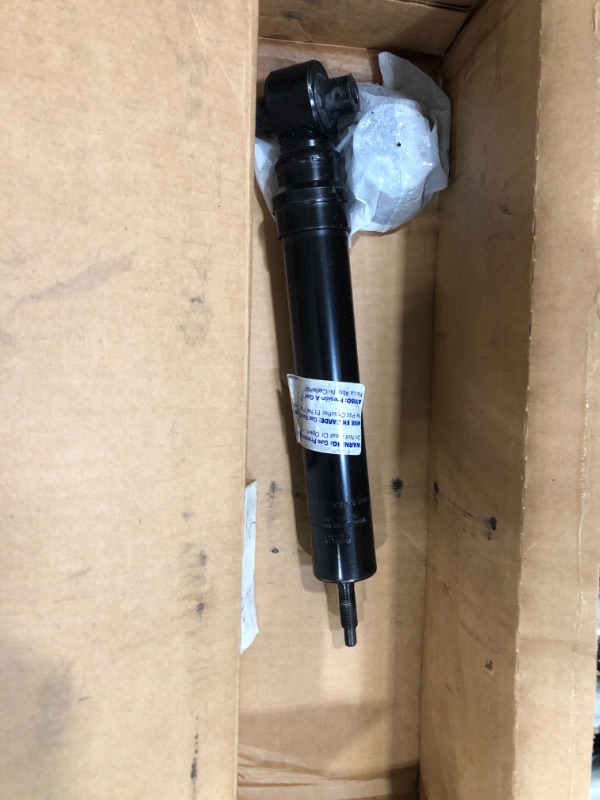 Photo 1 of Monroe Shocks & Struts OESpectrum 72539 Suspension Strut