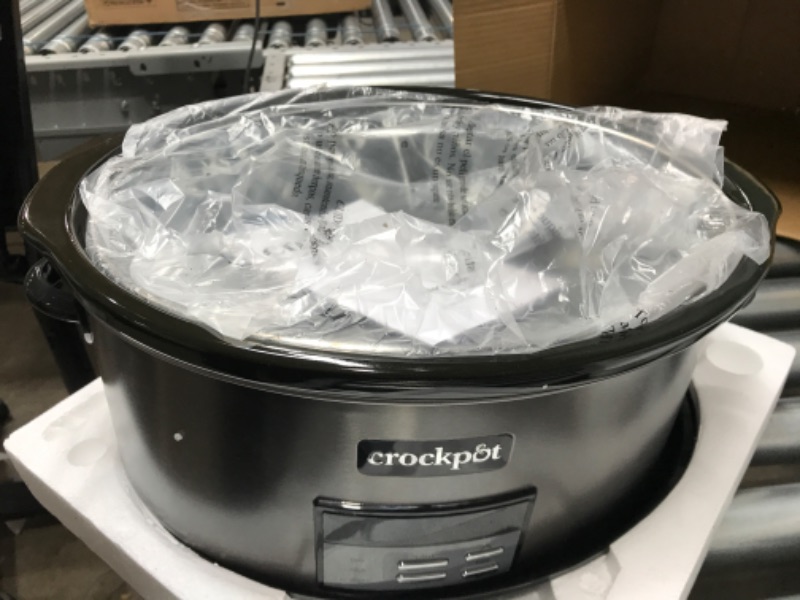 Photo 2 of *******DAMAGED*******Crock-Pot Digital Slow Cooker - 8 qt - Black Stainless