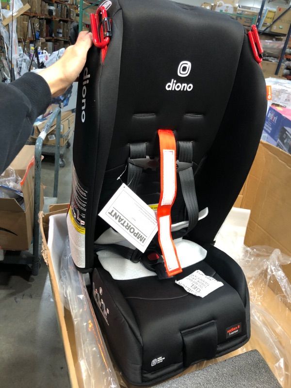 Photo 1 of Diono Radian 3R, 3-in-1 Convertible Car Seat, Rear Facing & Forward Facing, 10 Years 1 Car Seat, Slim Fit 3 Across, Jet Black Radian 3R Fits 3 Across Black Jet