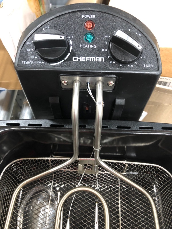 Photo 5 of 
*** USED *** Chefman 4.5 Liter Deep Fryer w/Basket Strainer, XL Jumbo Size, Adjustable Temperature & Timer, Perfect for Fried Chicken, Shrimp, French Fries, Chips & More, Removable Oil-Container, Stainless Steel
