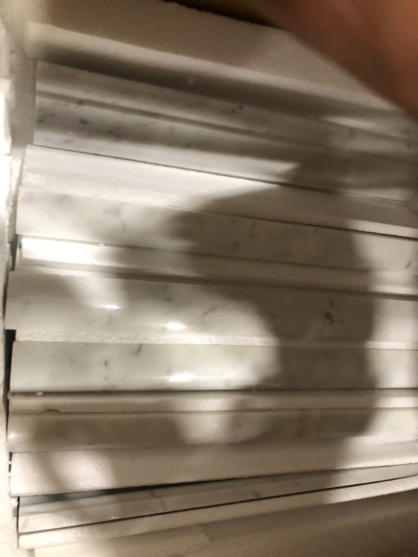 Photo 1 of 5 pcs Marble Chair Rail Trim Molding for Livingroom Bathroom Kitchen Wall Decor, Carrara White Marble Baseboard Trim, Marble Pencil Liner Tile Edge Trim (5)