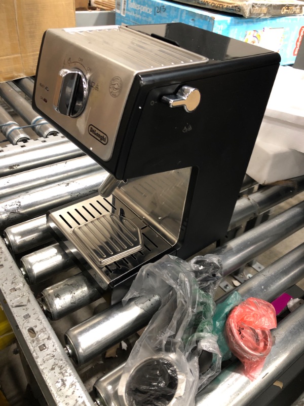 Photo 1 of 15-Bar Pump Espresso &amp; Cappuccino Machine