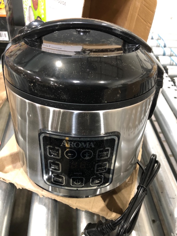 Photo 2 of Aroma Housewares ARC-914SBD Digital Cool-Touch Rice Grain Cooker and Food Steamer, Stainless, Silver, 4-Cup (Uncooked) / 8-Cup (Cooked)
