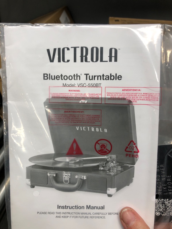 Photo 5 of ***TESTED WORKING SEE NOTES*** Victrola Vintage 3-Speed Bluetooth Portable Suitcase Record Player with Built-in Speakers | Upgraded Turntable Audio Sound| Includes Extra Stylus | Turquoise, Model Number: VSC-550BT