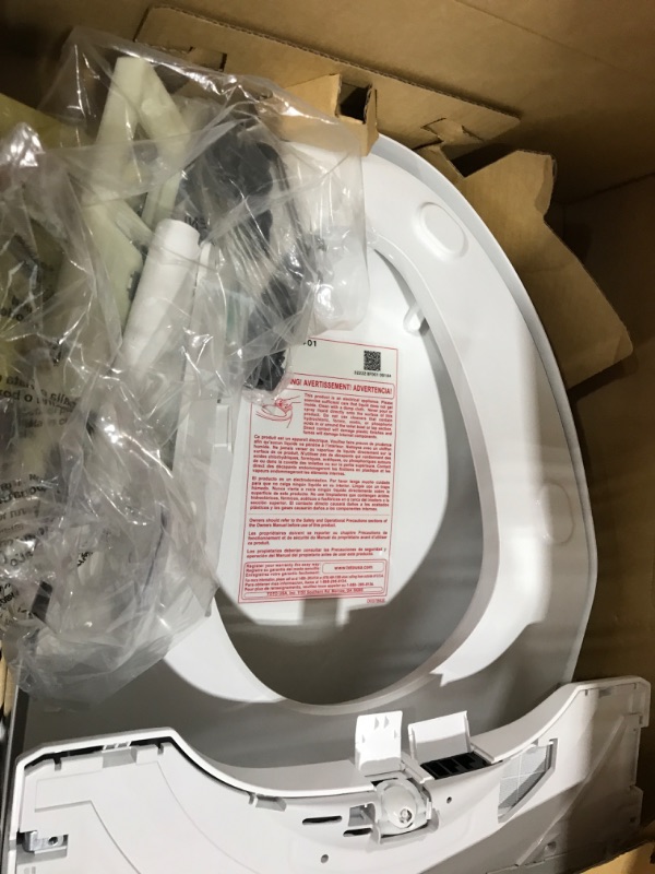 Photo 3 of *USED*TOTO SW3084#01 WASHLET C5 Electronic Bidet Toilet Seat with PREMIST and EWATER+ Wand Cleaning, Elongated, Cotton White C5 Elongated Cotton White