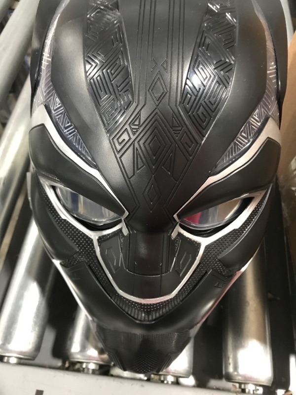 Photo 2 of *USED*Marvel Legends Black Panther Premium Electronic Role Play Helmet with Light FX and Flip-Up/Flip-Down Lenses, Black Panther Roleplay Item