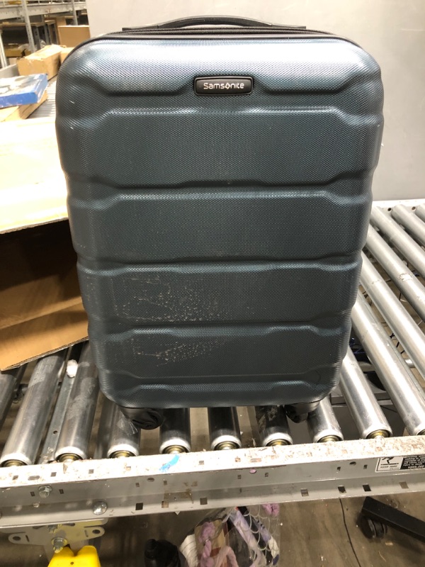 Photo 2 of *** SCRATCHED** Samsonite Omni PC Hardside Expandable Luggage with Spinner Wheels, Carry-On 20-Inch, Teal Carry-On 20-Inch Teal