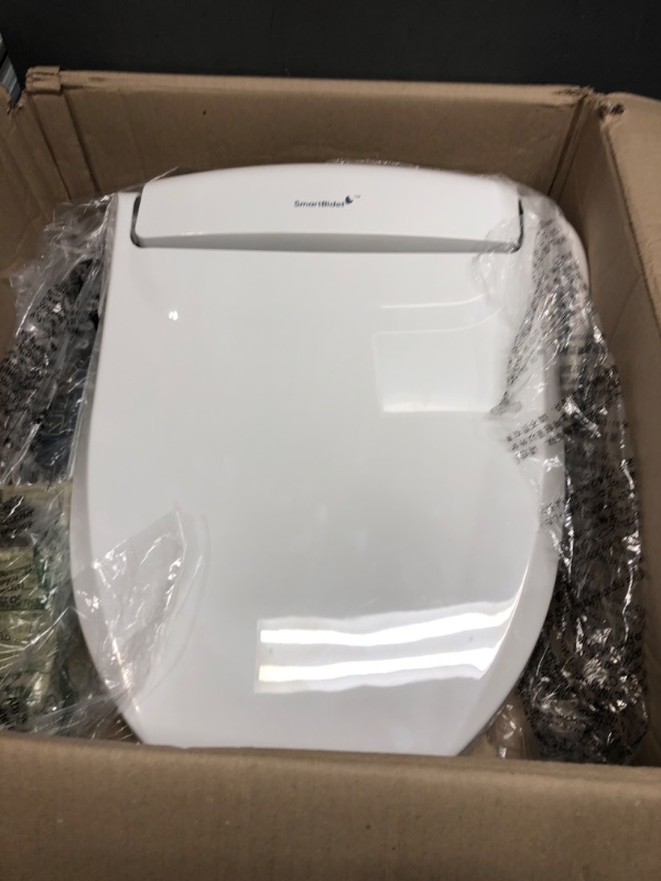 Photo 3 of *USED*SMARTBIDET SB-2000 SB-2000WE Smart Electric Bidet Seat, White & Axis 3-Outlet Indoor Extension Cord with Flat-Profile Plug - 8-foot, White (45505) Bidet Seat + Extension Cord