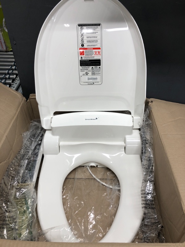 Photo 4 of *USED*SMARTBIDET SB-2000 SB-2000WE Smart Electric Bidet Seat, White & Axis 3-Outlet Indoor Extension Cord with Flat-Profile Plug - 8-foot, White (45505) Bidet Seat + Extension Cord