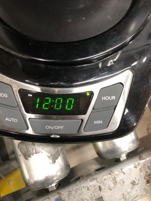 Photo 5 of *USED*Black+Decker CM1160B 12-Cup Programmable Coffee Maker, Black/Stainless Steel