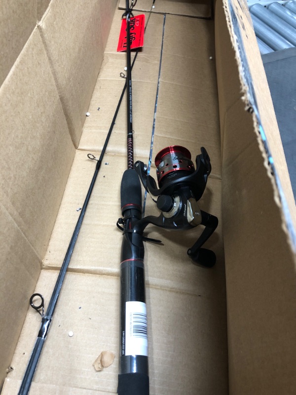 Photo 4 of *USED*Shakespeare Ugly Stik GX2 Spinning Reel with Fishing Rod Combo, 6'