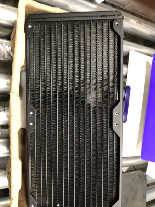Photo 1 of *USED*NZXT Kraken Z63 280mm - RL-KRZ63-01 - AIO RGB CPU Liquid Cooler - Customizable LCD Display - Improved Pump - Powered by CAM V4 - RGB Connector - Aer P 140mm Radiator Fans (2 Included) Black Kraken Z Z63 280mm Cooler015297
