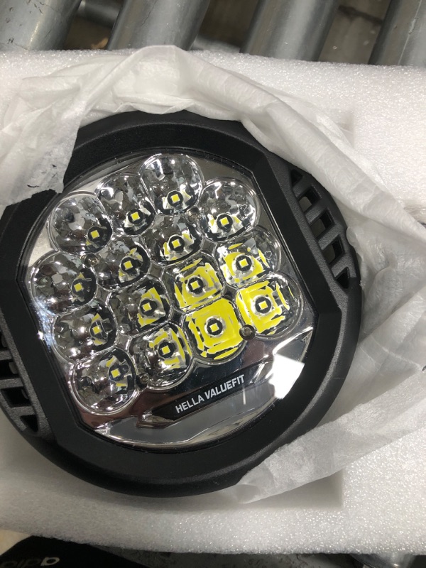 Photo 3 of *USED*HELLA 358117171 ValueFit 500 LED Driving Lamp Kit, 2 Pack , Black 500 LED (Kit)