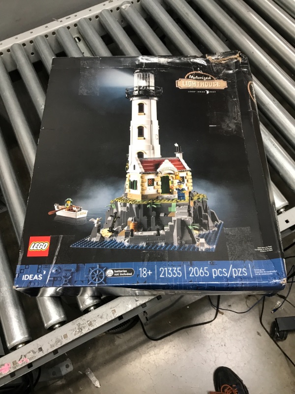 Photo 2 of *USED* LEGO Ideas Motorized Lighthouse 21335 Building Set for Adults (2,065 Pieces)