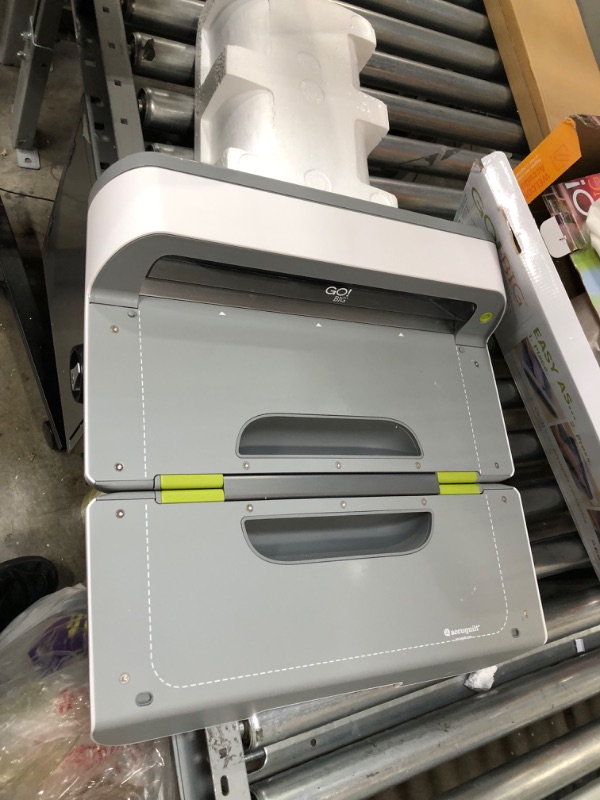 Photo 1 of **NOT FUNCTIONAL PARTS ONLY!! Accuquilt GO! Big 55500 Electric Fabric Cutting System