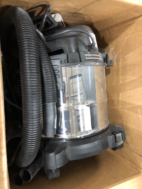 Photo 4 of Amazon Basics 4-Gallon 3 HP Stainless Steel Wet/Dry Vacuum
