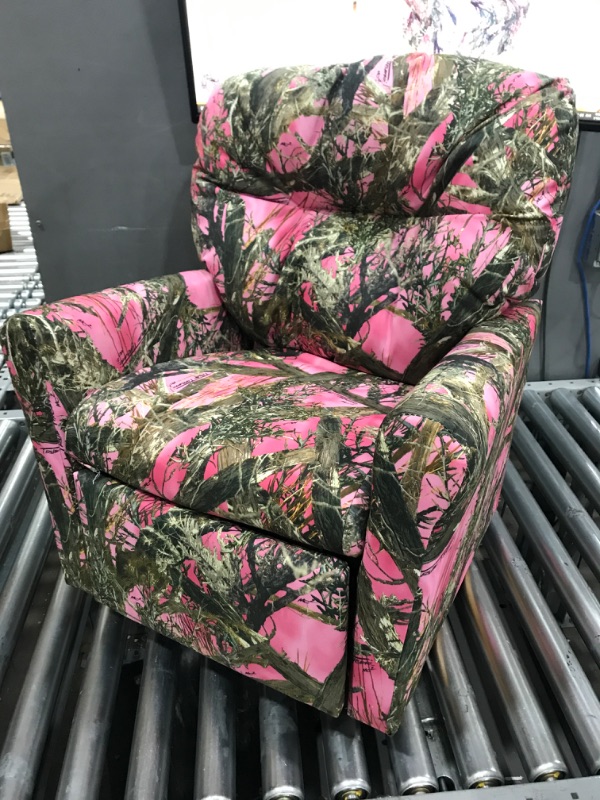 Photo 2 of Dozydotes Contemporary Camouflage Pink - True Timber Rocker Recliner
