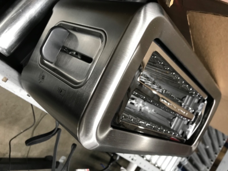 Photo 1 of **small dent**
Breville Bit More 4-Slice Toaster, Brushed Stainless Steel, BTA730XL