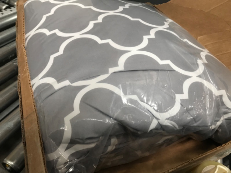 Photo 1 of BLANKET COLOR GREY