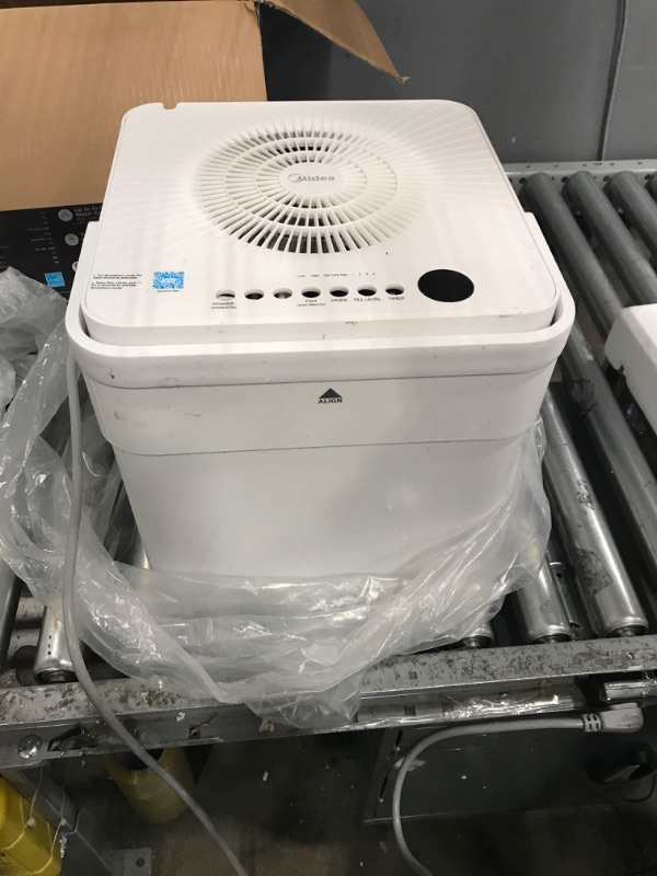 Photo 2 of **NOT FUNCTIONAL PARTS ONLY** Midea 1,500 Sq. Ft. Energy Star Certified Dehumidifier With Reusable Air Filter 22 Pint 2019 DOE (Previously 30 Pint) - Ideal For Basements, Large & Medium Sized Rooms, And Bathrooms (White) Standard 1,500 Sq. Ft.