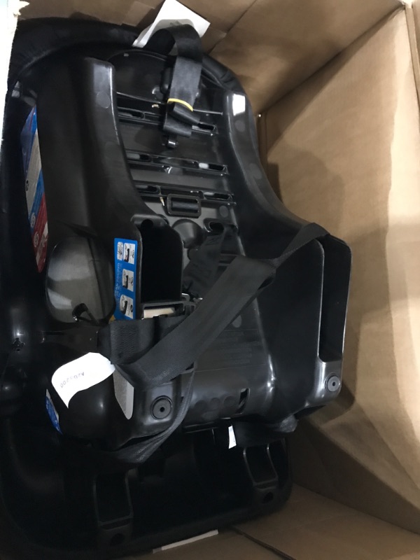 Photo 1 of Cosco Onlook 2-in-1 Convertible Car Seat, Rear-Facing 5-40 pounds and Forward-Facing 22-40 pounds and up to 43 inches, Black Arrows