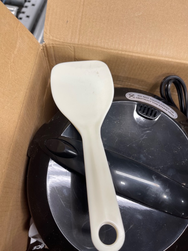 Photo 6 of Aroma Housewares ARC-914SBD Digital Cool-Touch Rice Grain Cooker and Food Steamer, Stainless, Silver, 4-Cup (Uncooked) / 8-Cup (Cooked) Basic