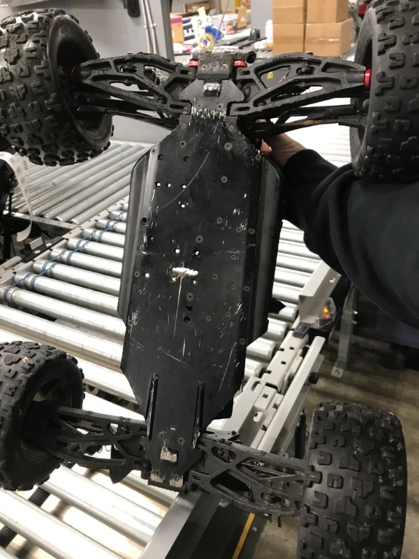 Photo 10 of ARRMA 1/8 KRATON 4WD Extreme Bash Roller Speed Monster RC Truck, Black, ARA106053