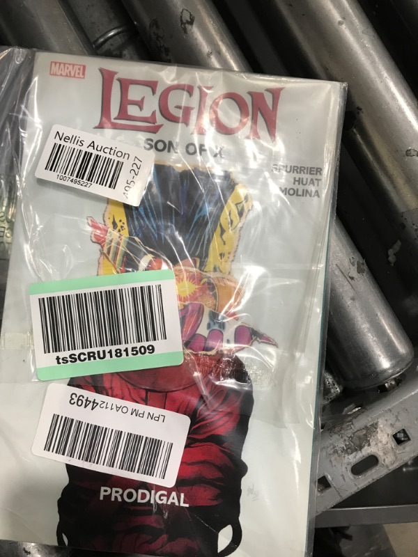 Photo 2 of Legion: Son of X Vol. 1: Prodigal (X-Men Legacy: Legion: Son of X) Paperback –