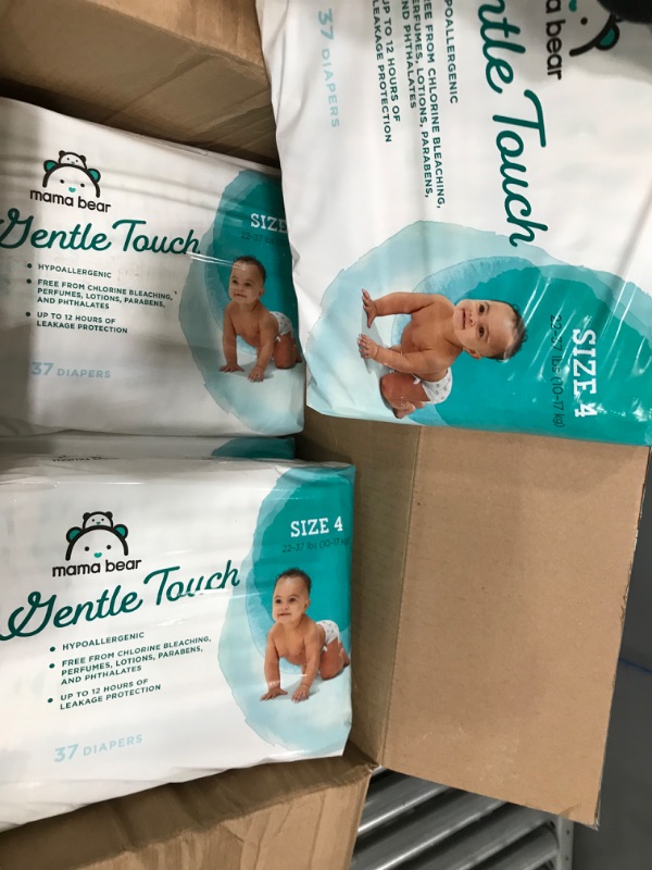 Photo 2 of Amazon Brand - Mama Bear Gentle Touch Diapers, Hypoallergenic, Size 4, 148 Count (4 packs of 37) Size 4 (148 Count)