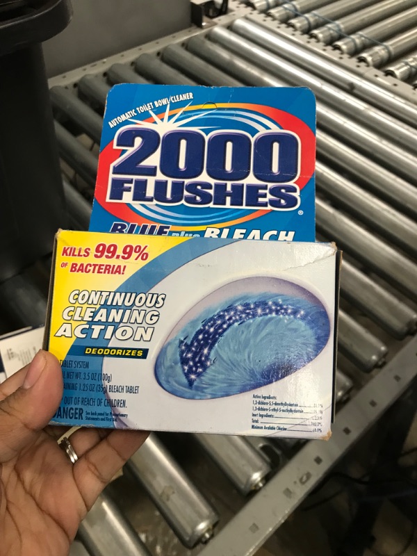 Photo 2 of 2000 FLUSHES-20801 Blue Plus Bleach Automatic Toilet Bowl Cleaner, 3.5 OZ ( Pack Of 1 )
