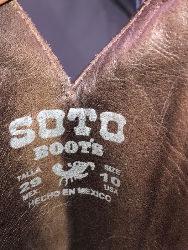 Photo 1 of Soto Boots fgor men (Size 10 in US and size 29 in Mexico)