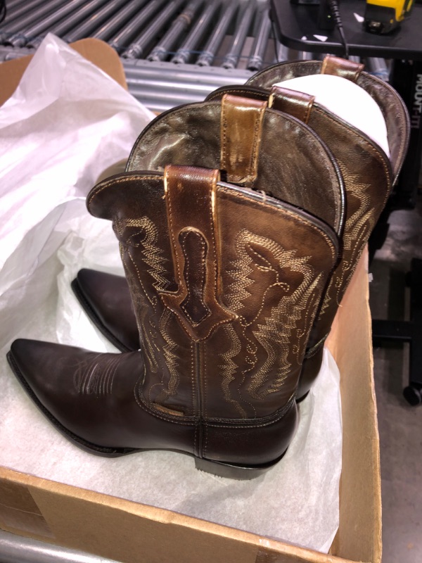 Photo 1 of Soto Boots fgor men (Size 10 in US and size 29 in Mexico)