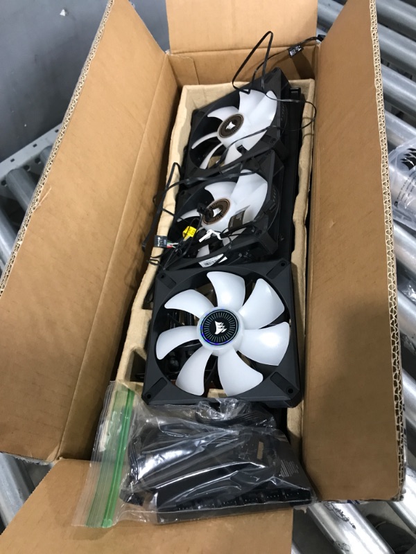 Photo 1 of CORSAIR iCUE H170i ELITE LCD Display Liquid CPU Cooler-Custom IPS LCD Screen-48 Dynamic RGB LEDs-140mm Fans -420mm Radiator-COMMANDER CORE Smart Lighting Controller

