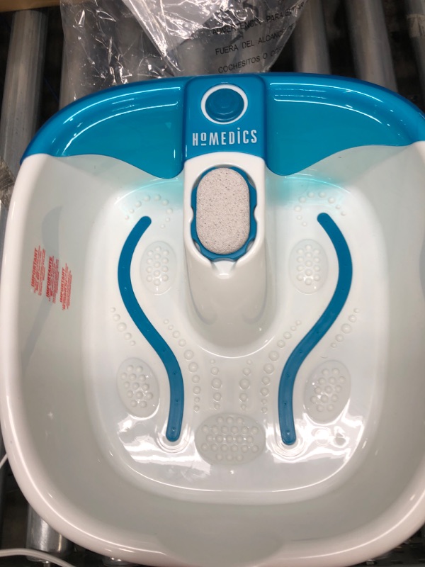 Photo 2 of *** POWERS ON *** HoMedics Bubble Mate Foot Spa, Toe Touch Controlled Foot Bath with Invigorating Bubbles and Splash Proof, Raised Massage nodes and Removable Pumice Stone