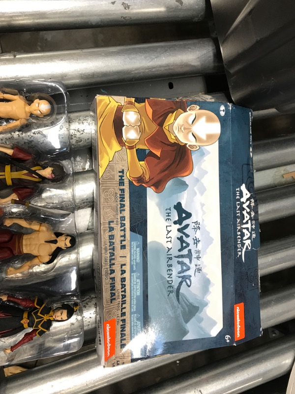 Photo 3 of AVATAR THE LAST AIRBENDER – THE FINAL BATTLE 4 FIGURE SET
