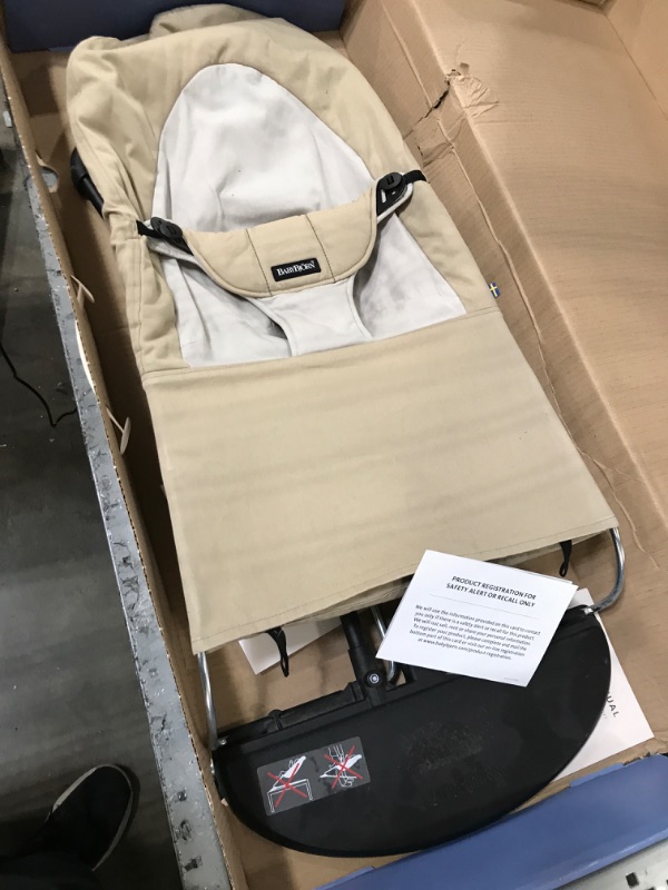 Photo 3 of BabyBjorn Bouncer Bliss, Sand Gray, Cotton