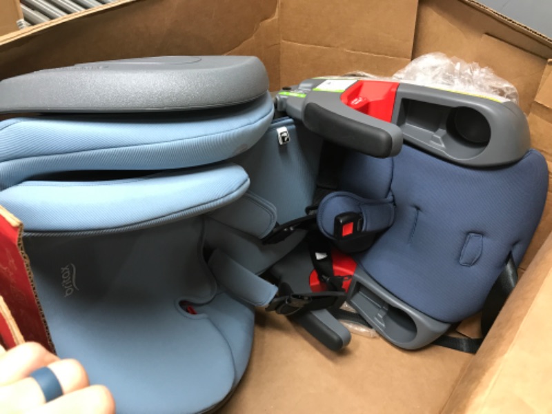 Photo 2 of Britax Grow with You ClickTight+ Harness-to-Booster, Blue Ombre SafeWash
